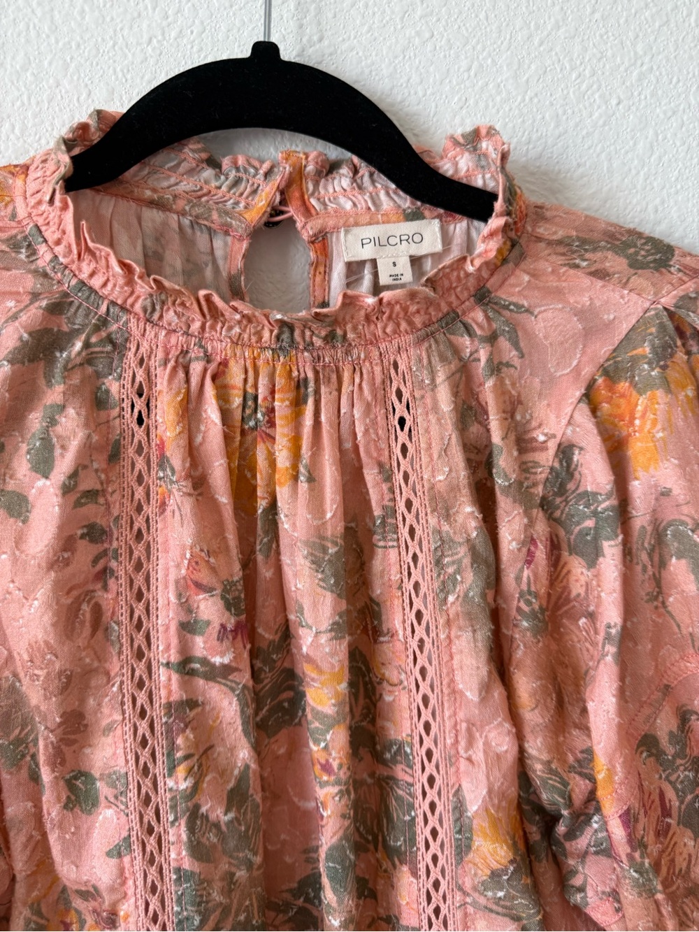 Pilcro Puff-Sleeve High-Neck Blouse - Picture 5 of 10
